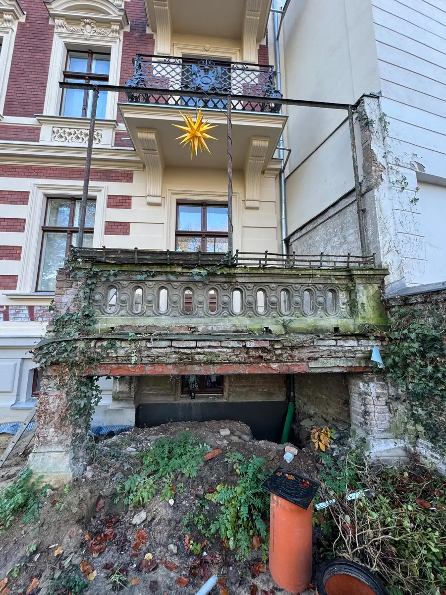 Historische Terrassensanierung in Potsdam – Pfeiler und Zierelemente